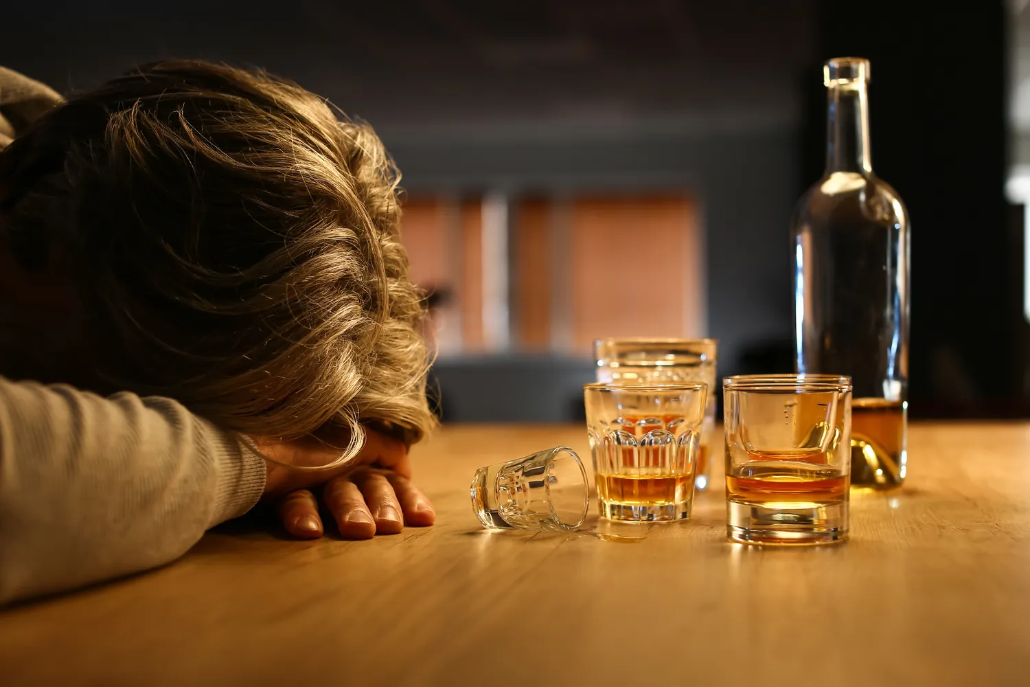 Ile działa wszywka alkoholowa?